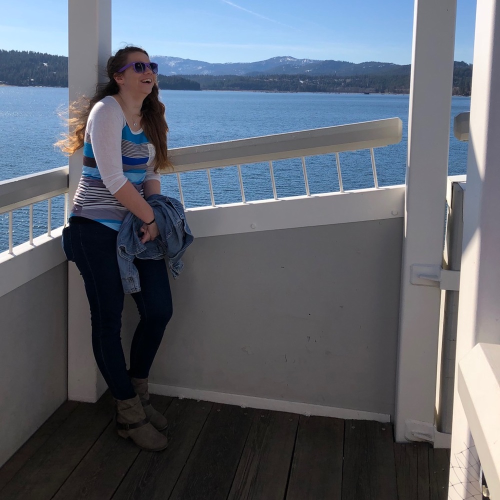 Meet your Posher, Taylor